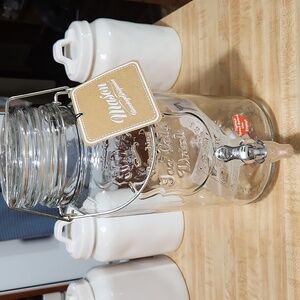 1 Gal. MASON DISPENSER